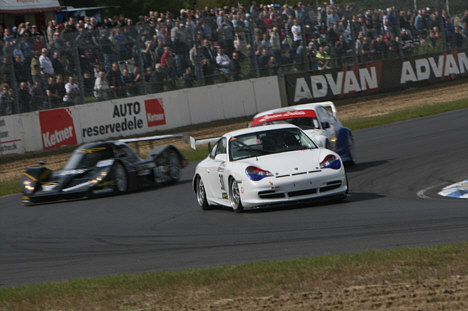 Christer Gislerud giver sin nye Porsche 997 GT3 debut på Ring Djursland.